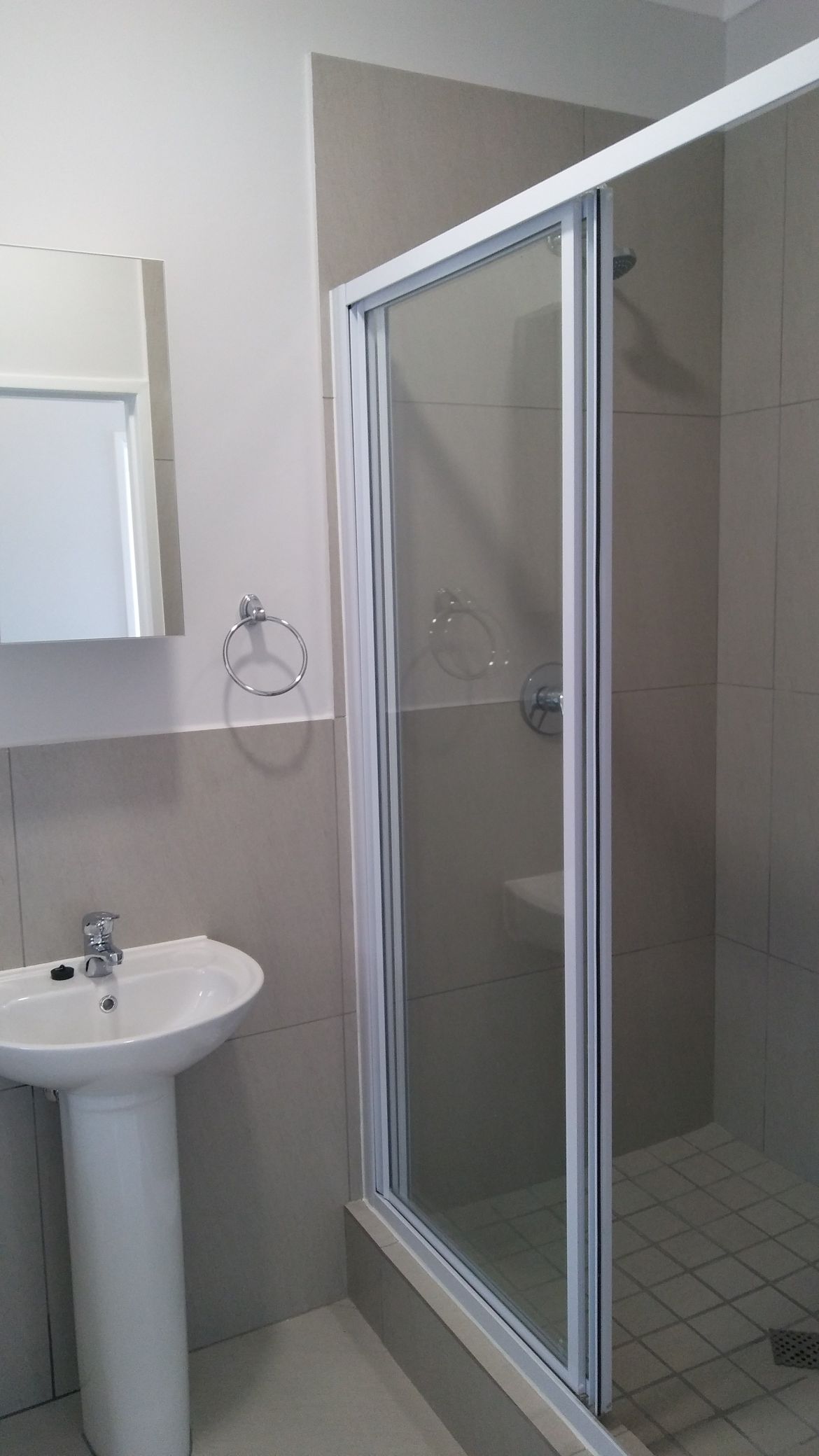 To Let 1 Bedroom Property for Rent in Buh Rein Estate Western Cape